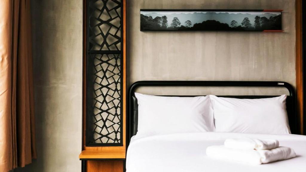 B2 Khon Kaen Boutique & Budget Hotel Esterno foto