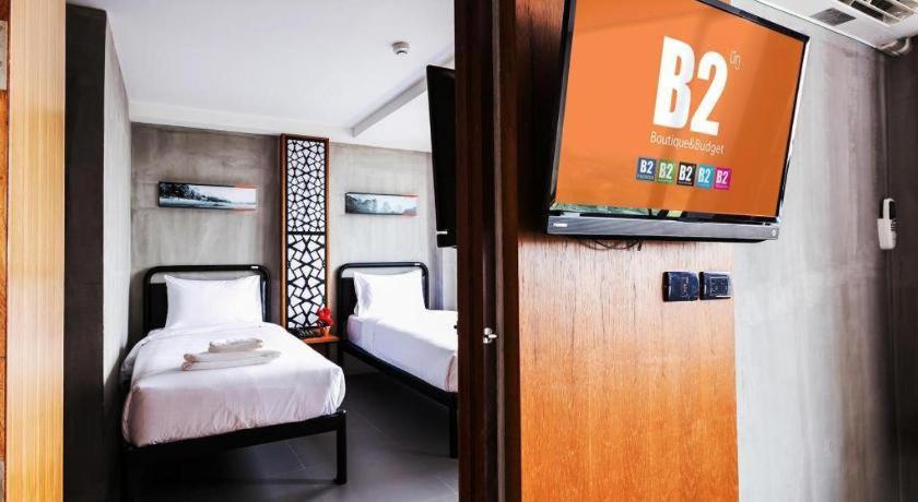 B2 Khon Kaen Boutique & Budget Hotel Esterno foto